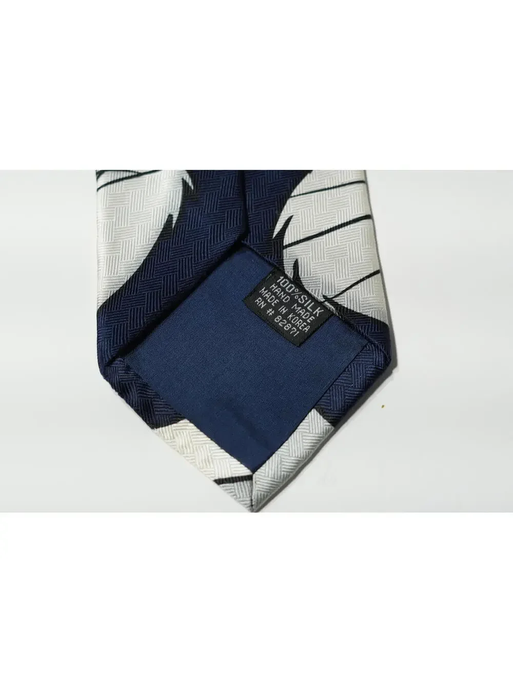 Warner Studio Tie Mens Navy Bugs Bunny